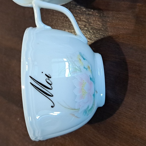 Limoges France Tea/Coffee Cup, Moi& Coi inscribed on white porcelain - Picture 4 of 12